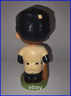Vintage 1962 MLB NEW YORK YANKEES JAPAN BOBBLHEAD. Excellent Condition