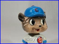 Vintage 1964-67 Chicago Cubs Gold Round Base Bobble Head