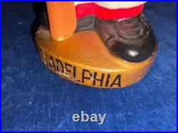 Vintage 1967 Phillies Bobblehead/Nodder withGold Base Japan