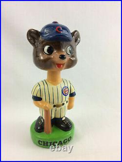 Vintage Chicago Cubs Ceramic Bobblehead Nodder with Green Base Great Condition