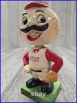 Vintage Cincinnati Reds Baseball Bobble Head Nodder Green Base 1960