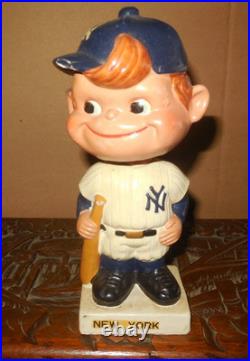 Vintage New York Yankees 1960's Nodder Bobblehead / Square White Base