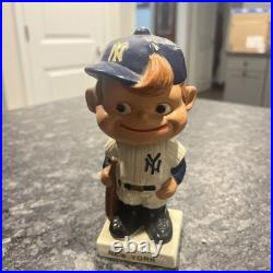 Vintage Original 1960's New York Yankees White Base Bobblehead! Condition issues