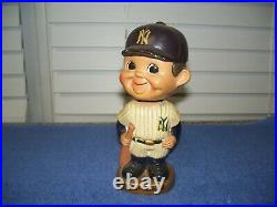 Vintage Sports Specialties Bobblehead NY Yankees Bobble Head Figure