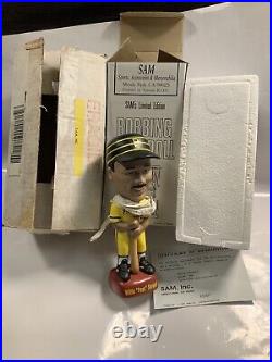 Vintage Willie Stargell SAM Bobblehead Pittsburgh Pirates 1995 With Original Box