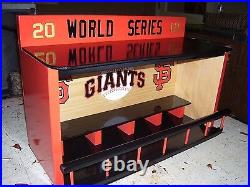 Willie Mays San Francisco Giants Bobble heads display case Shipped dis-assembled