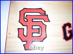 Willie Mays San Francisco Giants Bobble heads display case Shipped dis-assembled