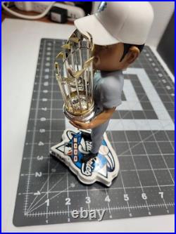 Yankees Derek Jeter 2000 World Series Champ & Mvp Trophy Bobblehead Le 300